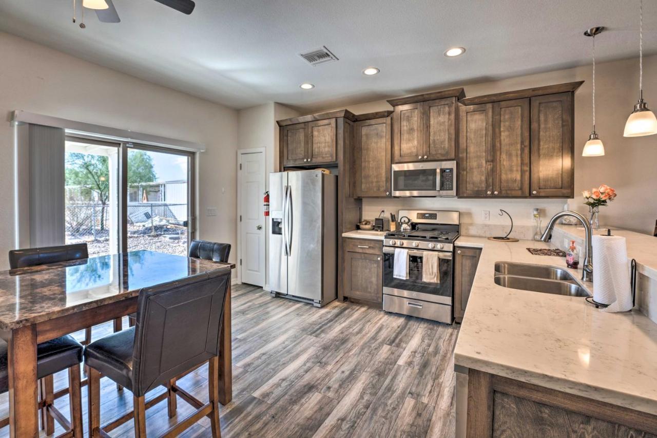 Pet-Friendly Retreat - 1 Block To Colorado River! Bullhead City Dış mekan fotoğraf