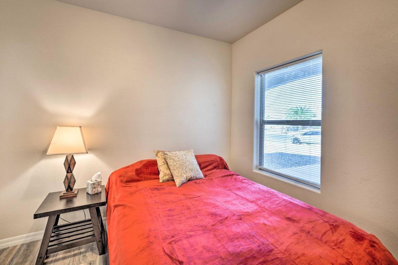 Pet-Friendly Retreat - 1 Block To Colorado River! Bullhead City Dış mekan fotoğraf